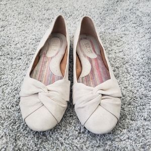 Born Lilly suede leather wrap toe ballet flats size 6